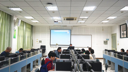 外國語學院MTI專業師資培訓系列活動(二) ——‘云翻譯技術與翻譯教學管理’講座